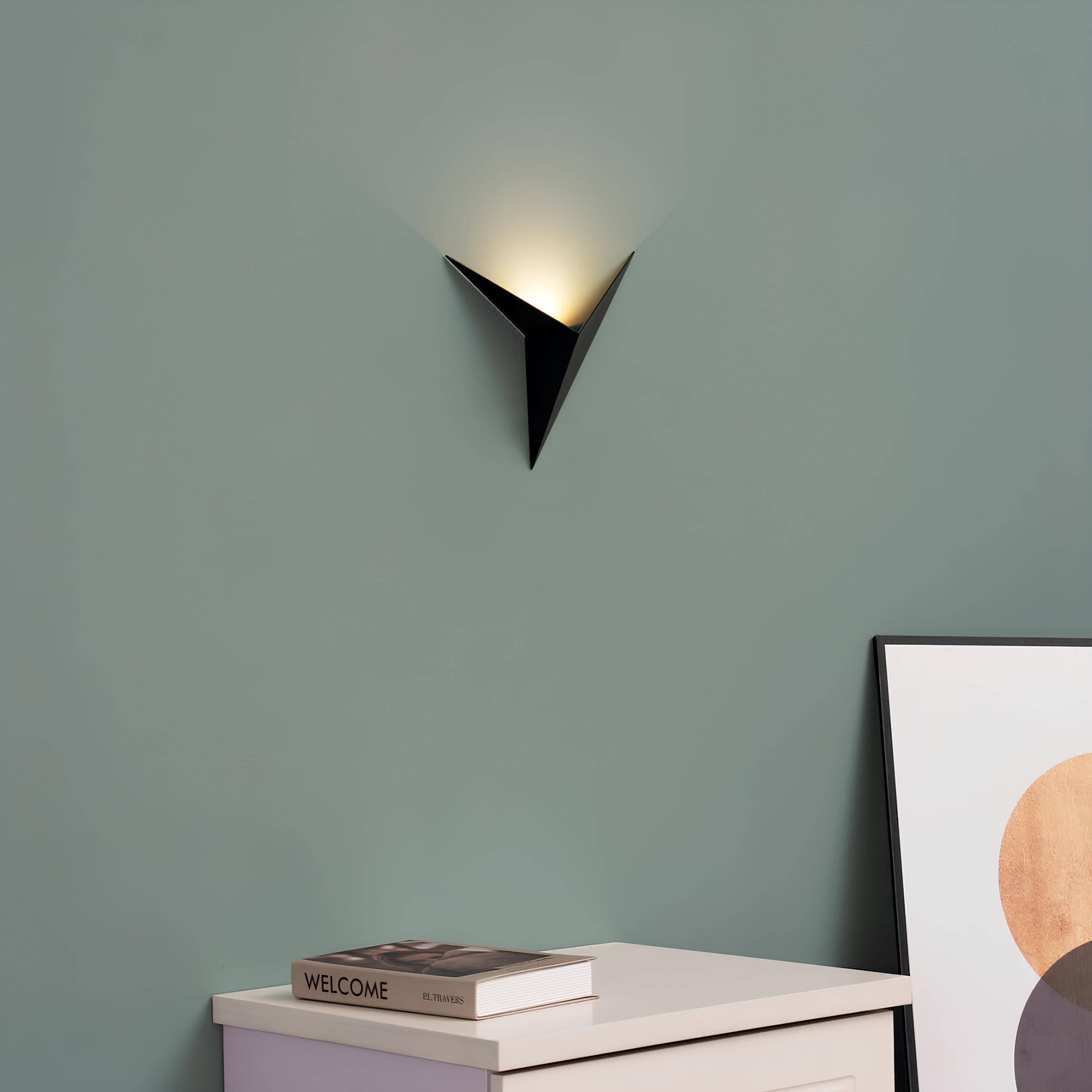 Vertex Wall Light