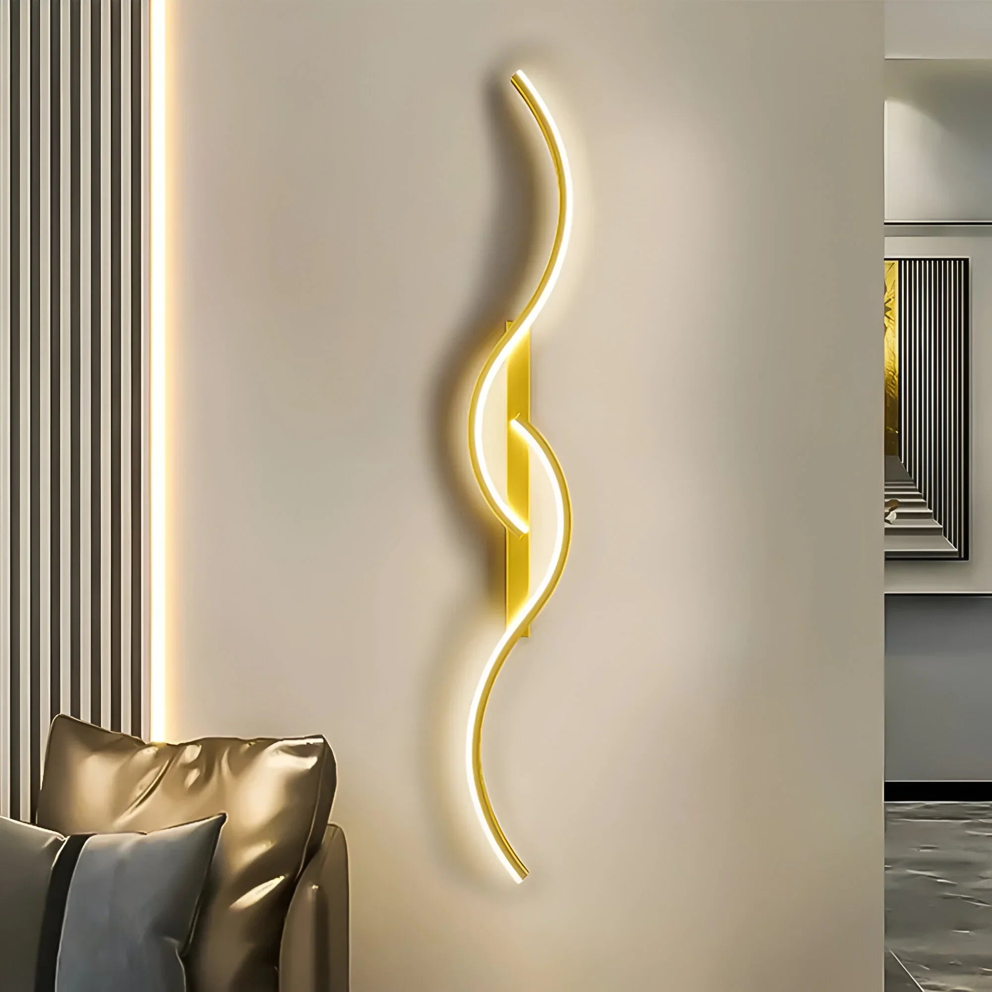 Modern Curved Wall Light