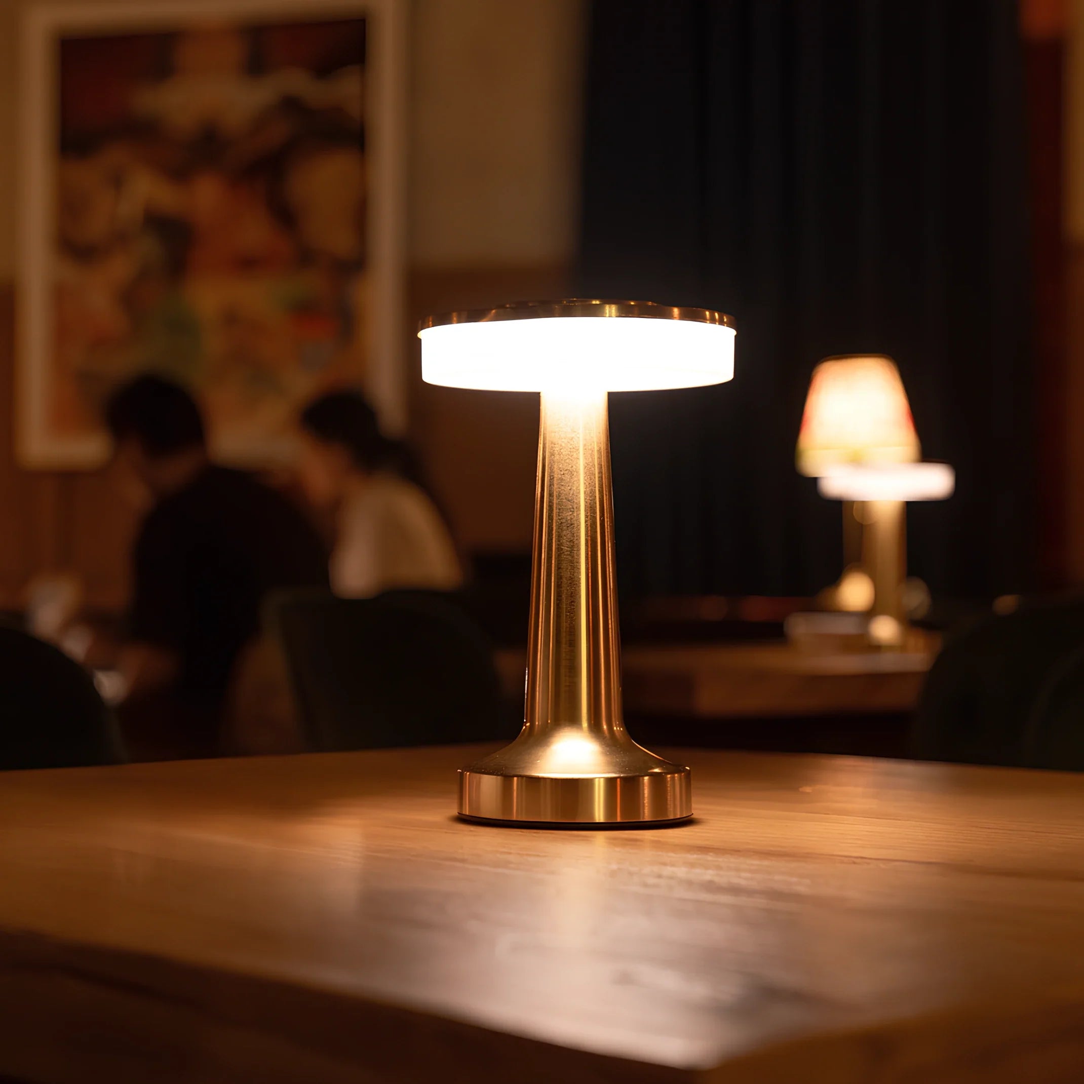 Classic Bar Table Lamp