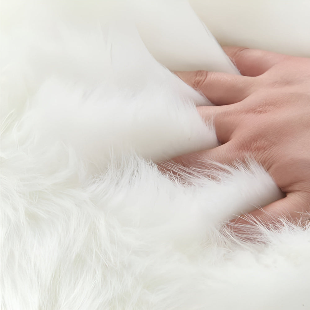 Round Plush Bedroom Floor Rug