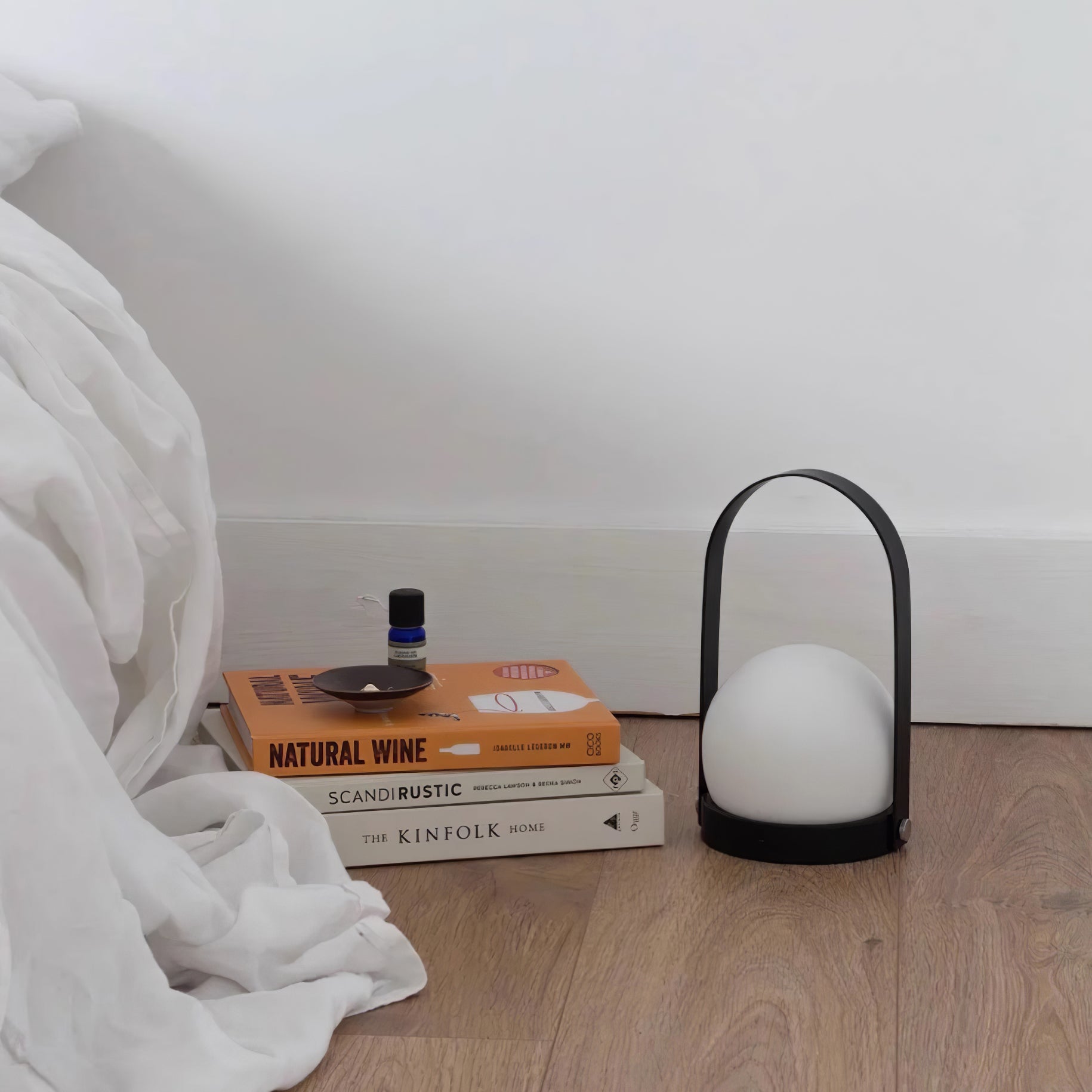 Sun Handle Table Lamp