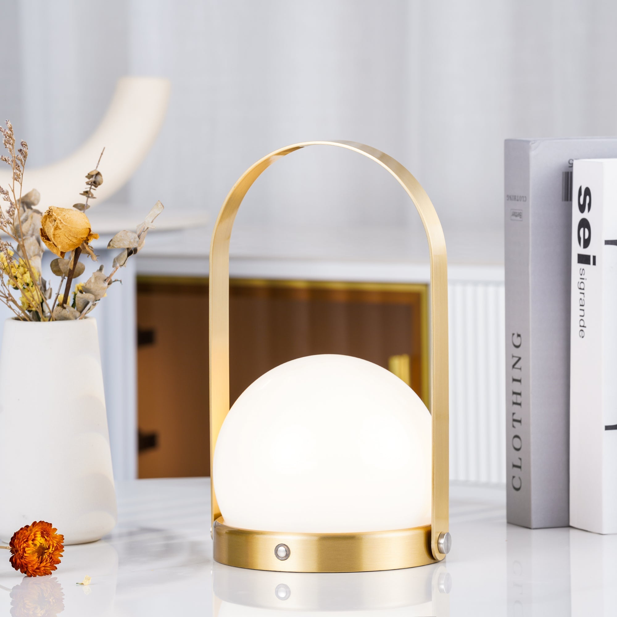 Sun Handle Table Lamp