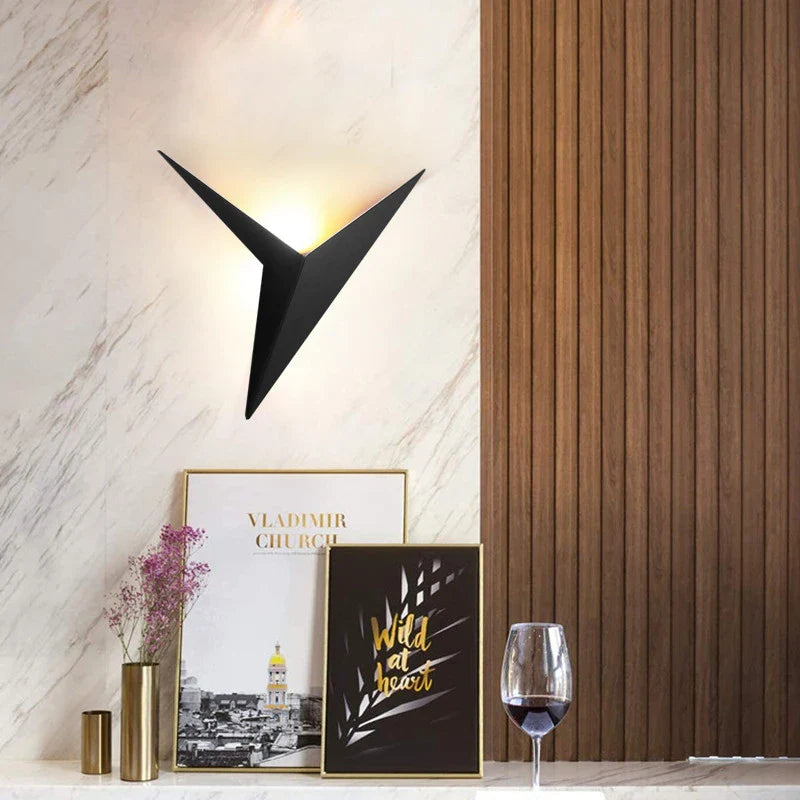 Vertex Wall Light