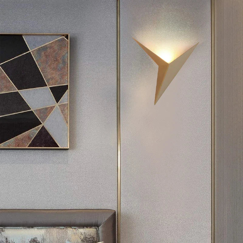 Vertex Wall Light