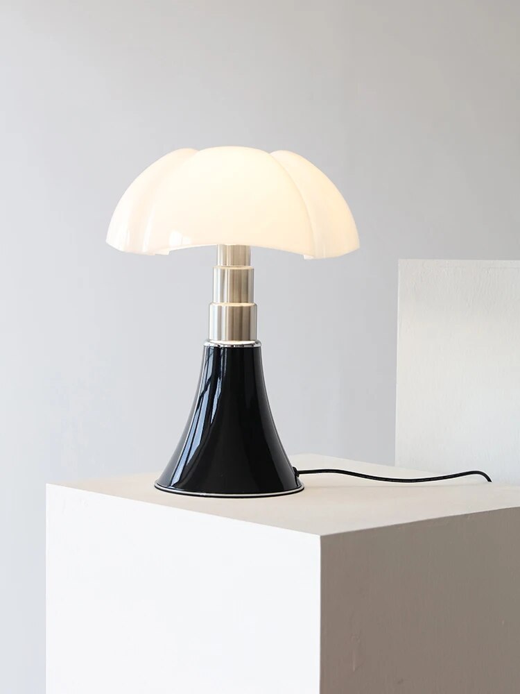 Flower Table Lamp Elegant