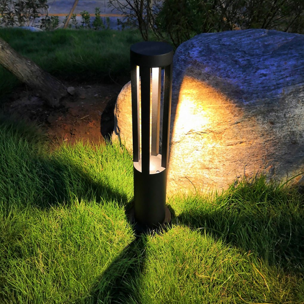 Halo Cutout Bollard Light