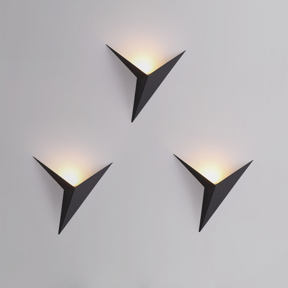 Vertex Wall Light
