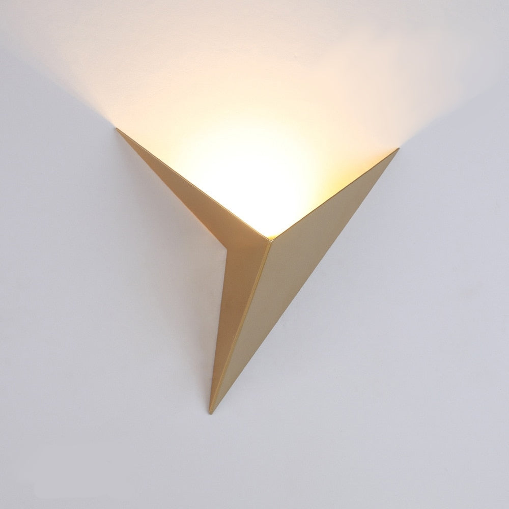 Vertex Wall Light