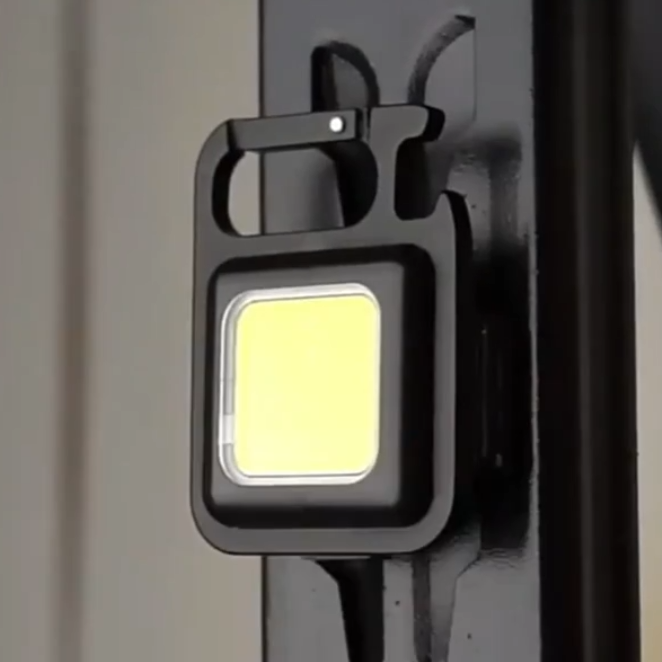Clip Utility Light