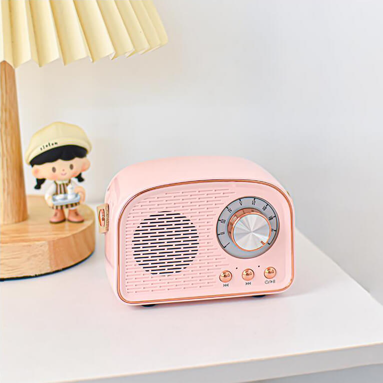 Portable Retro Speaker