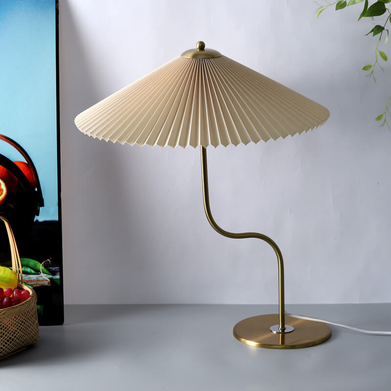 Retro Pleated Umbrella Table Lamp