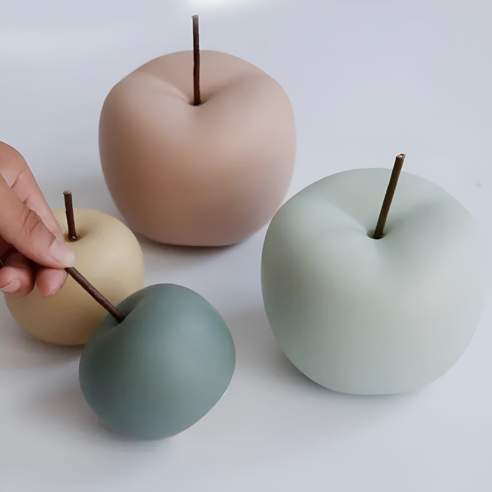 Apple Accent Sculpture