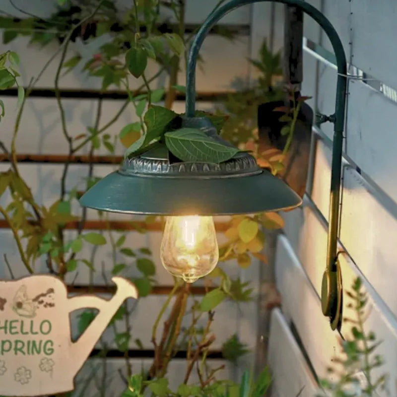 Heritage Solar Wall Lantern