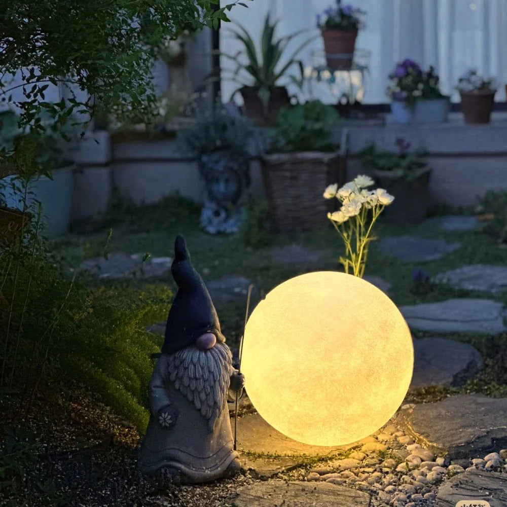 Moon Sphere Garden Light