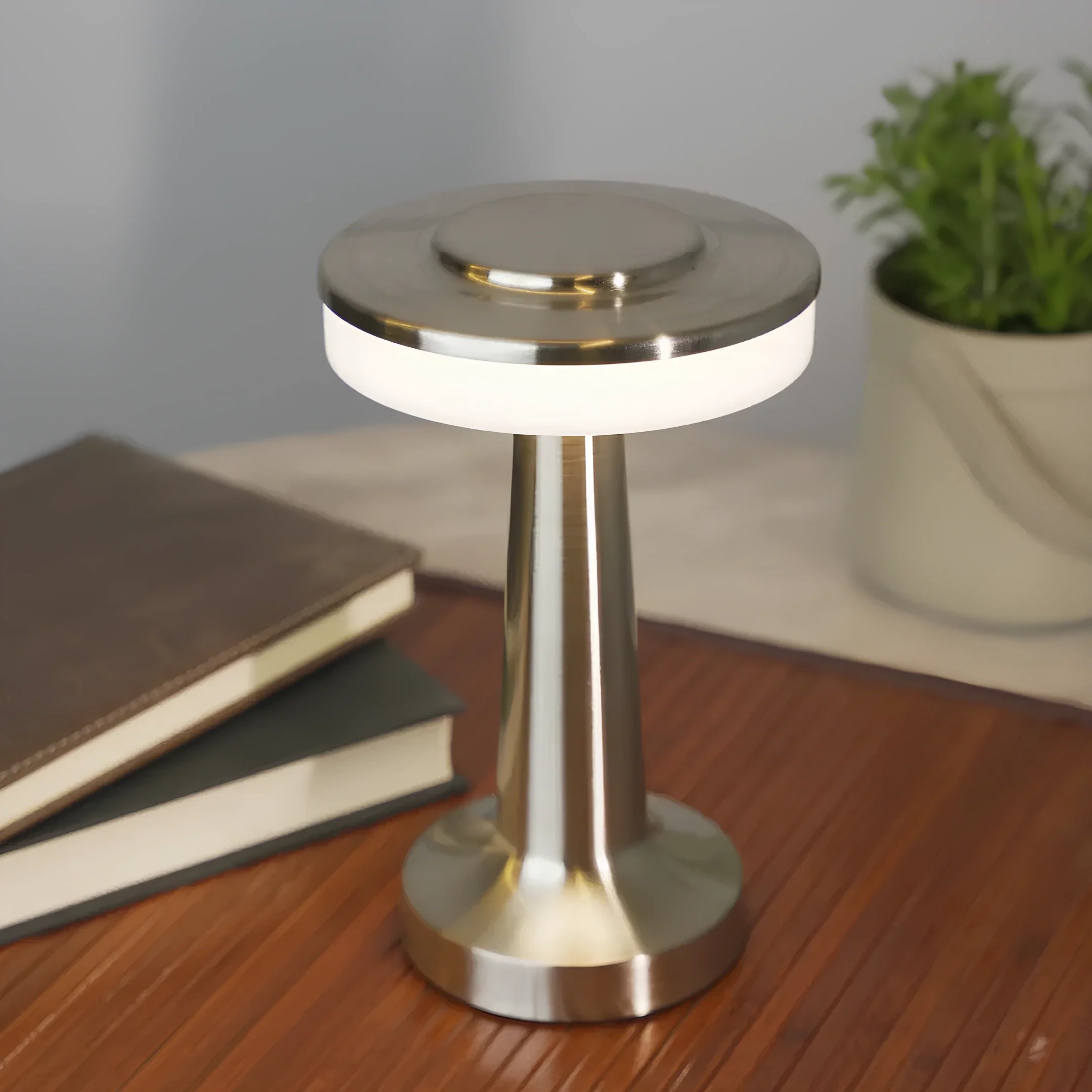 Classic Bar Table Lamp