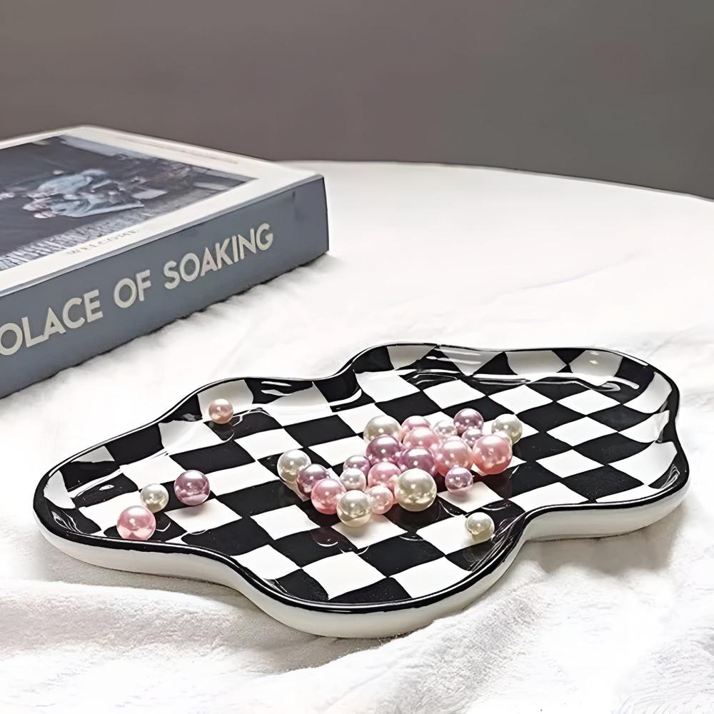Checkered Accent Plate