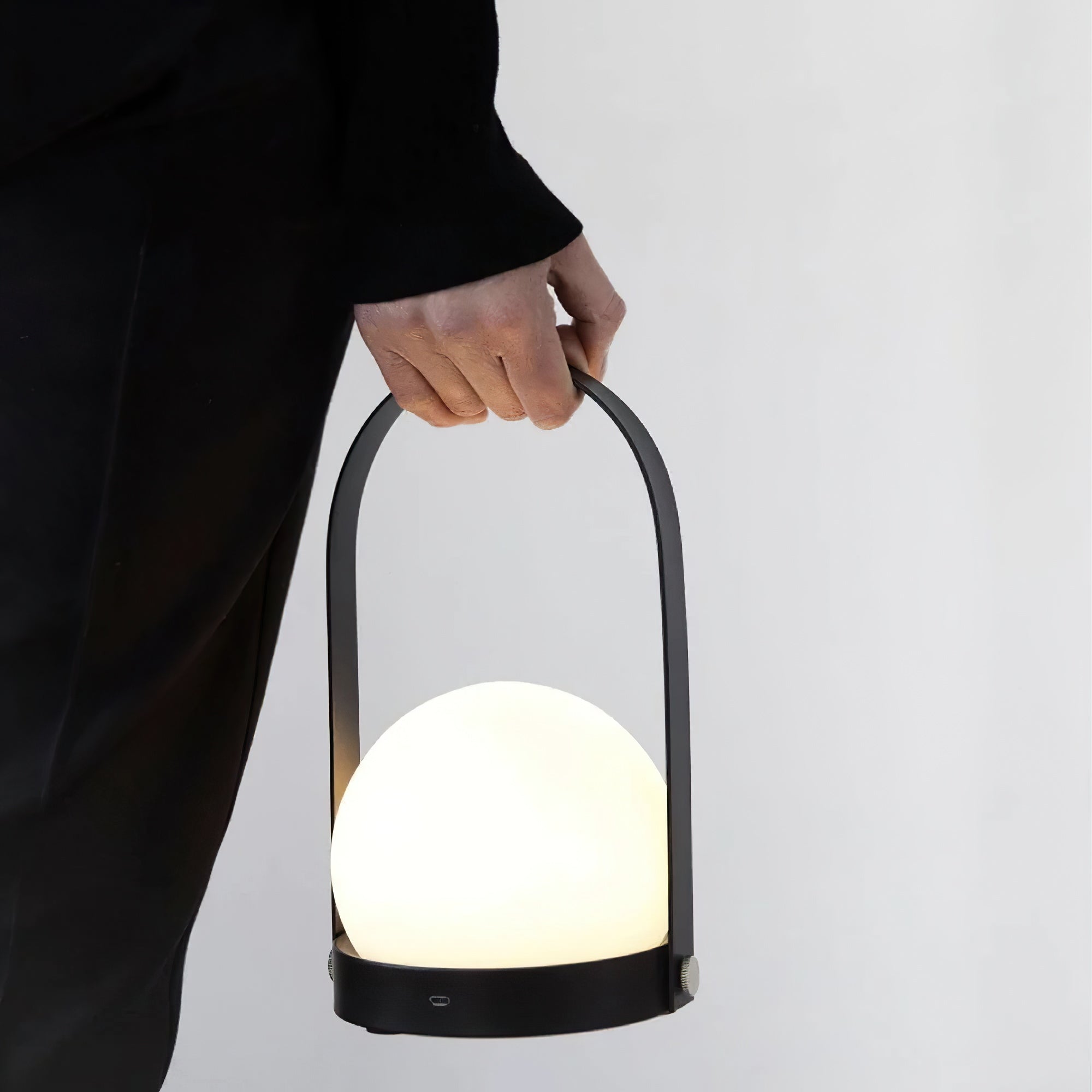 Sun Handle Table Lamp