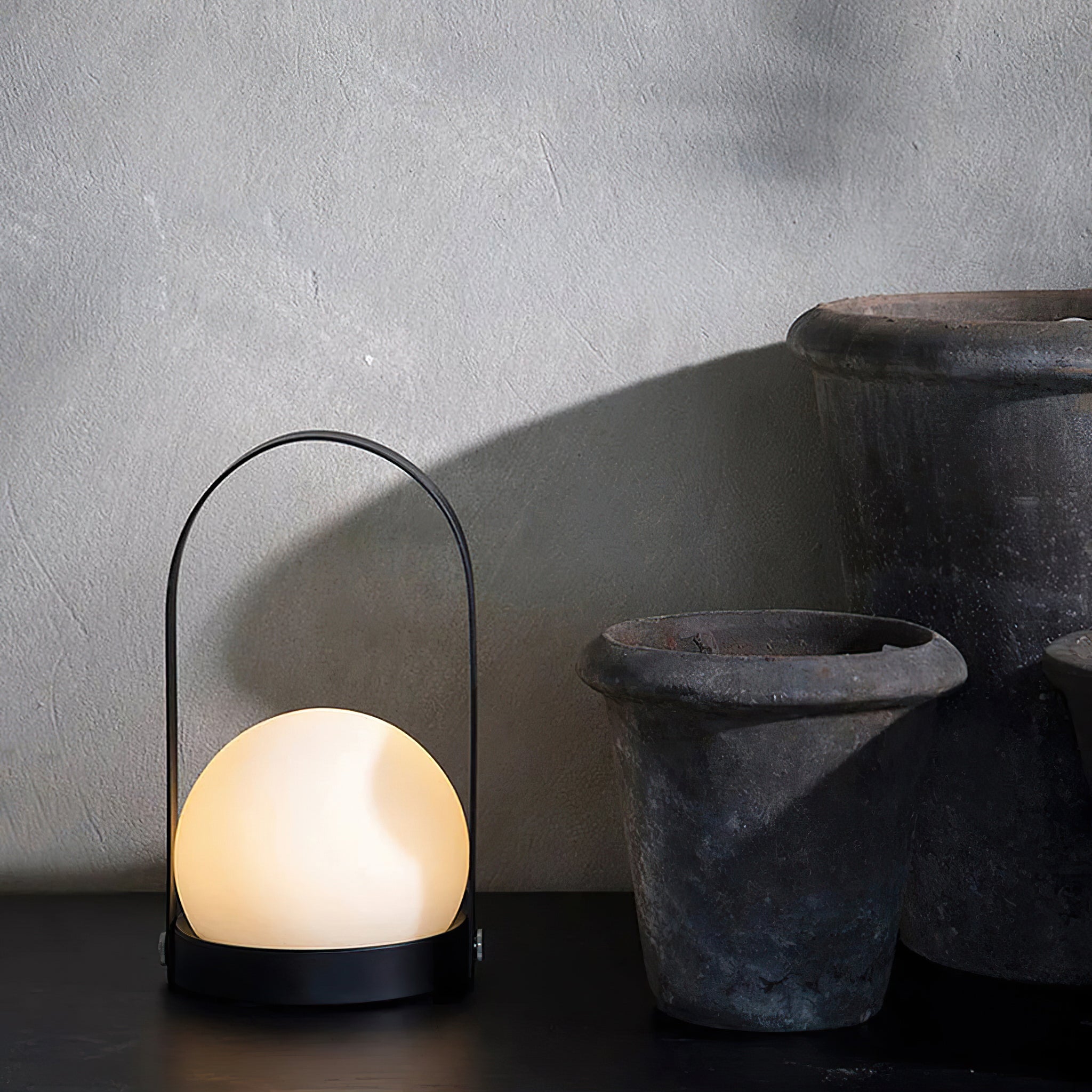 Sun Handle Table Lamp