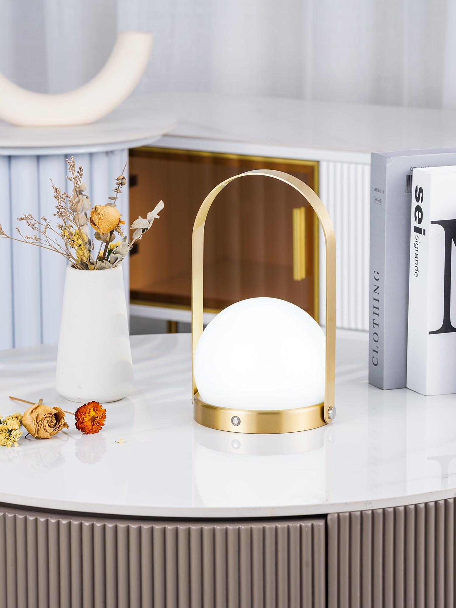 Sun Handle Table Lamp