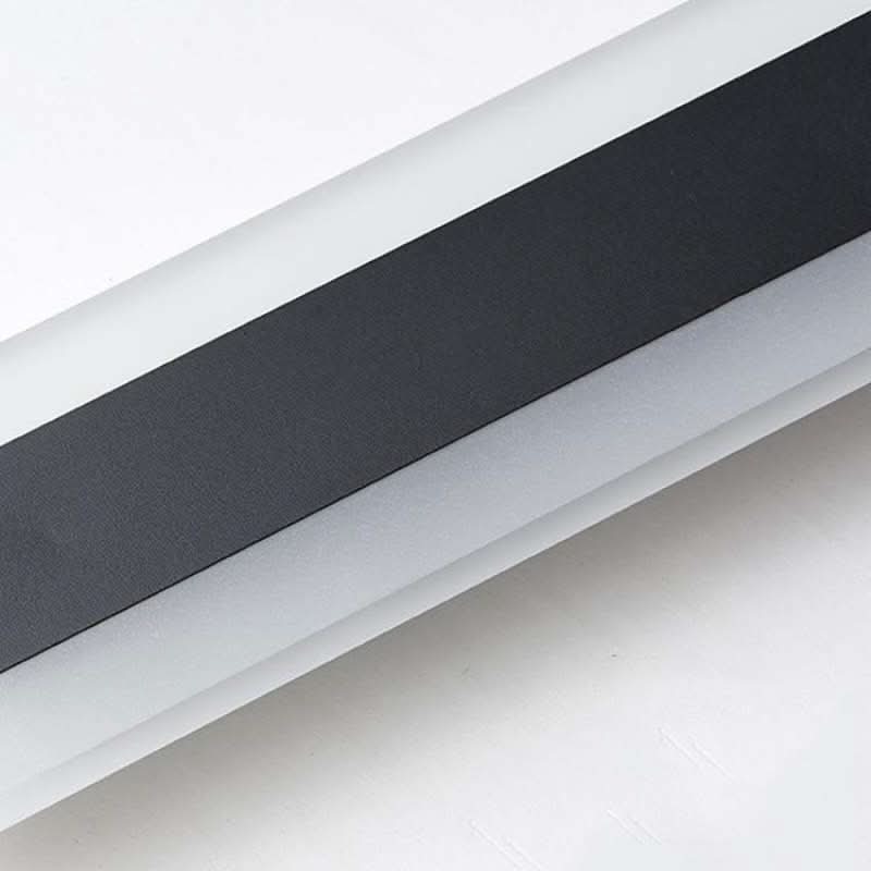 Meridian Outdoor Wall Light