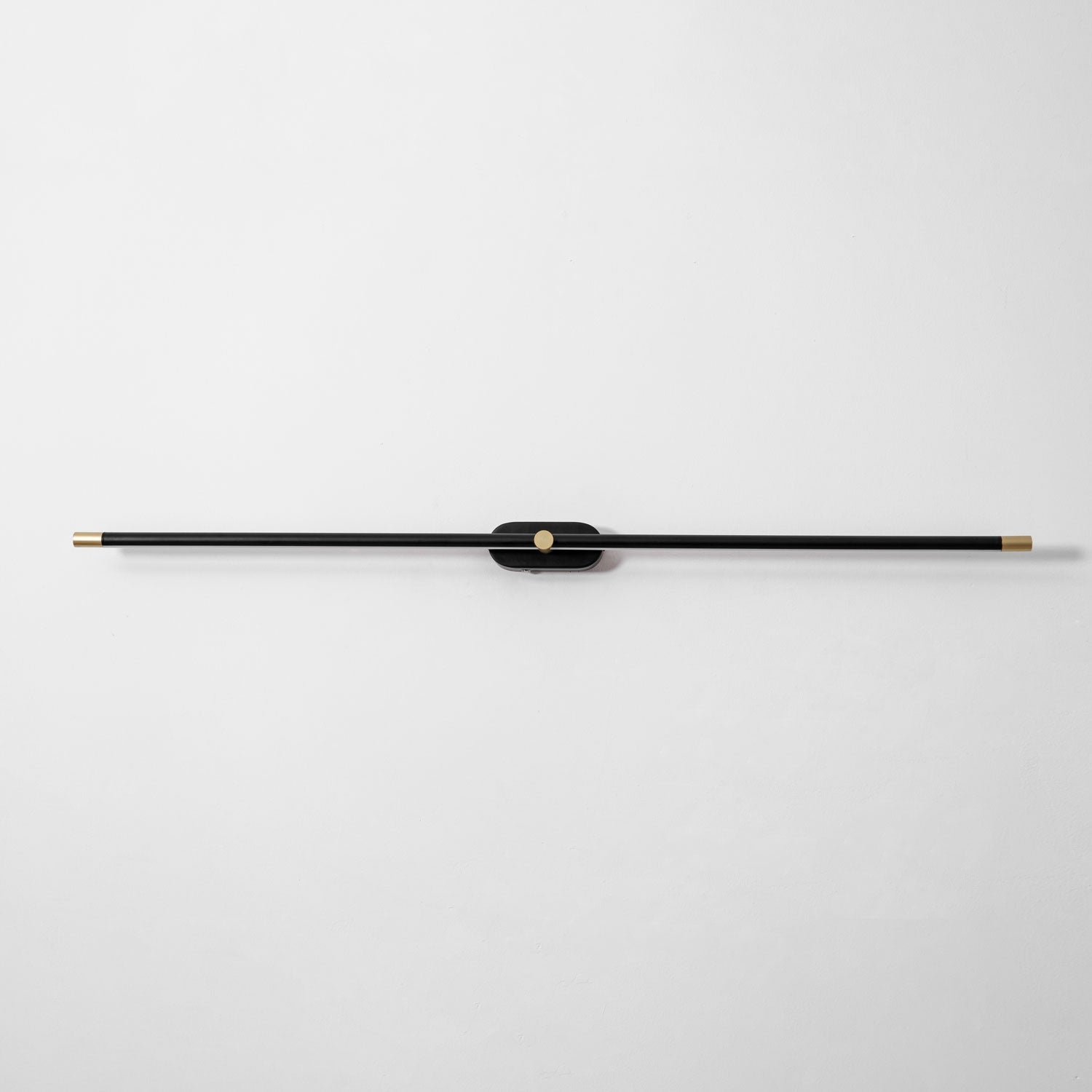 Minimalist Linear Rechargeable Wall Lamp