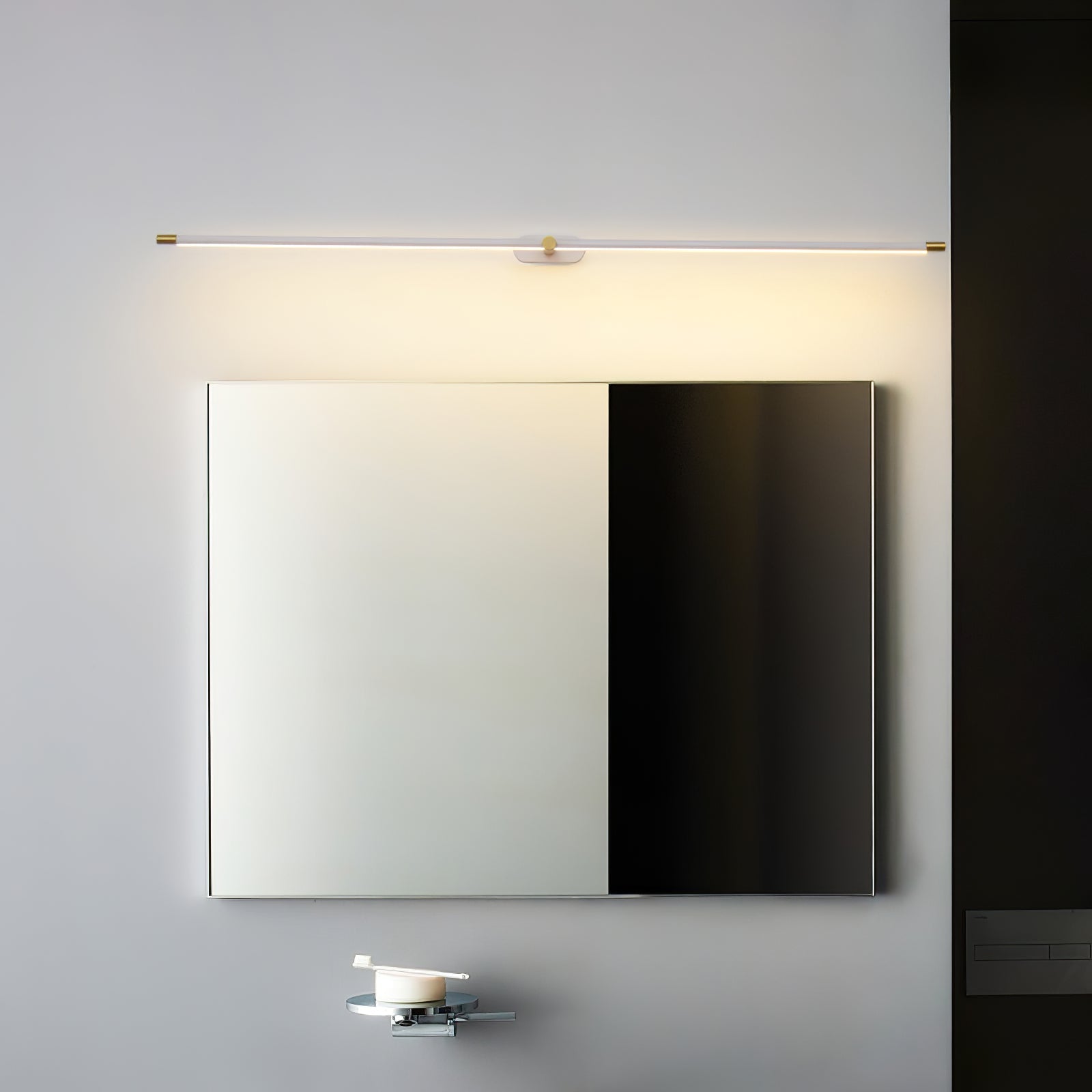 Minimalist Linear Rechargeable Wall Lamp