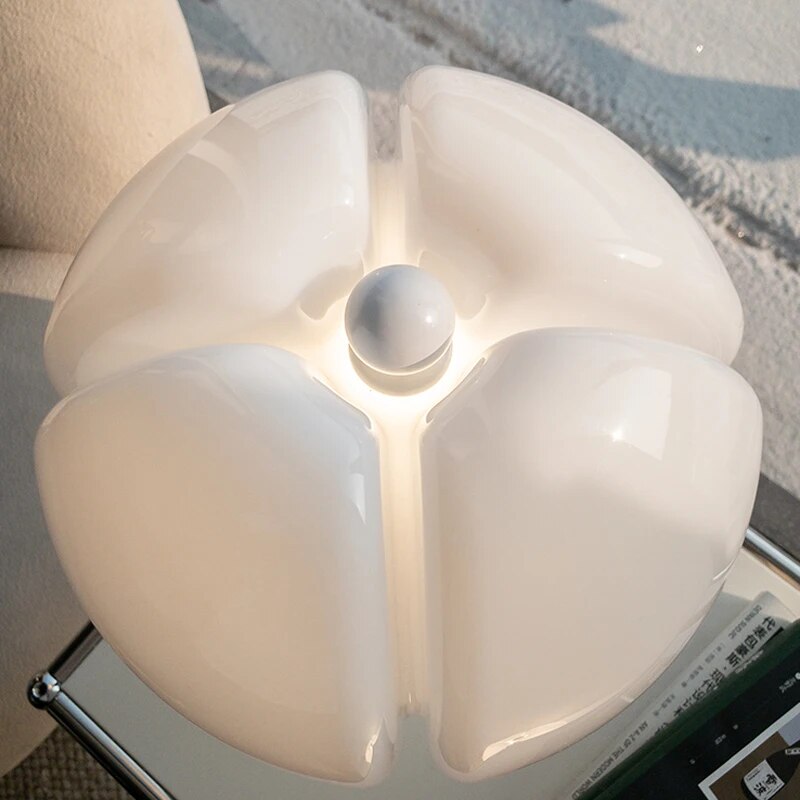 Flower Table Lamp Elegant