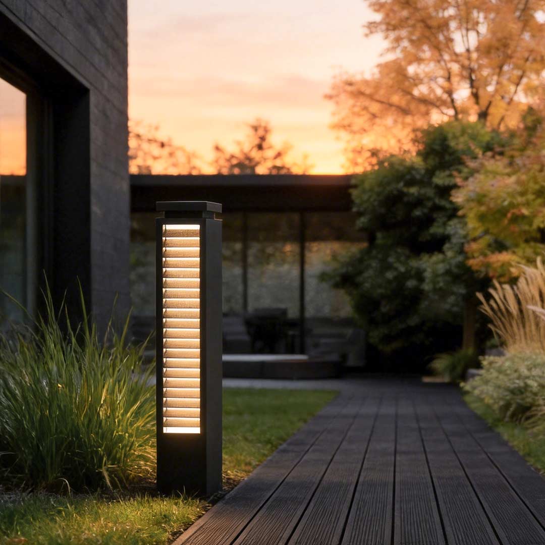 Louver Path Bollard Light