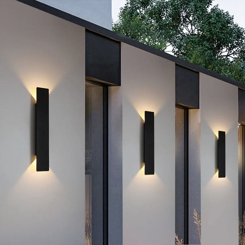 Streamline Outdoor Wall Sconce