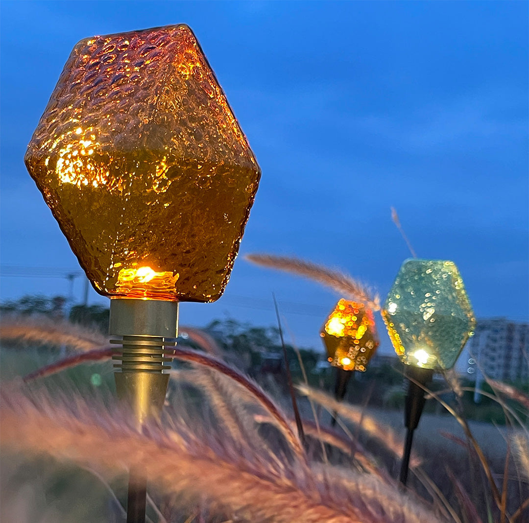 Diamond Facet Glass Garden Path Light