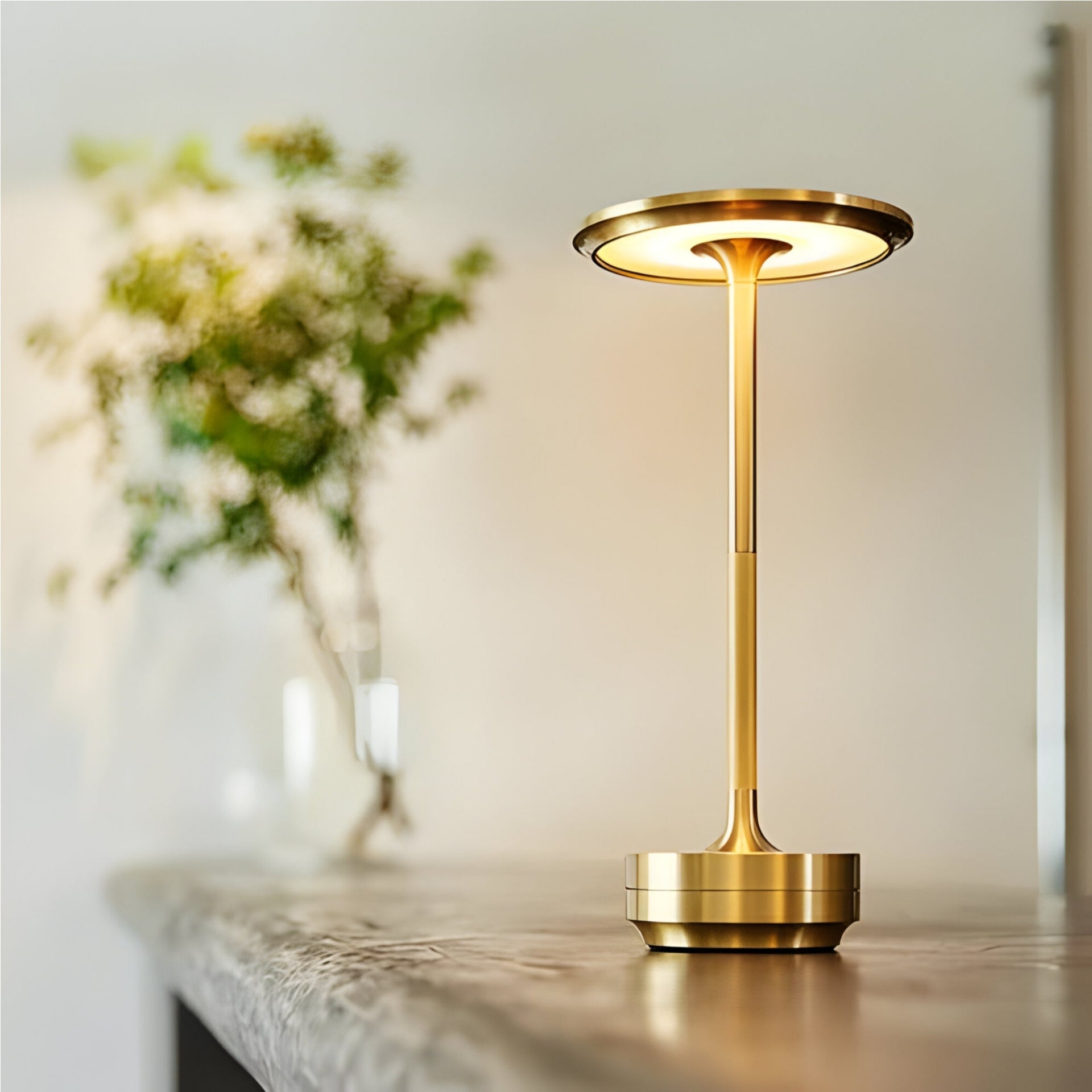 Aura Cordless Touch Table Lamp