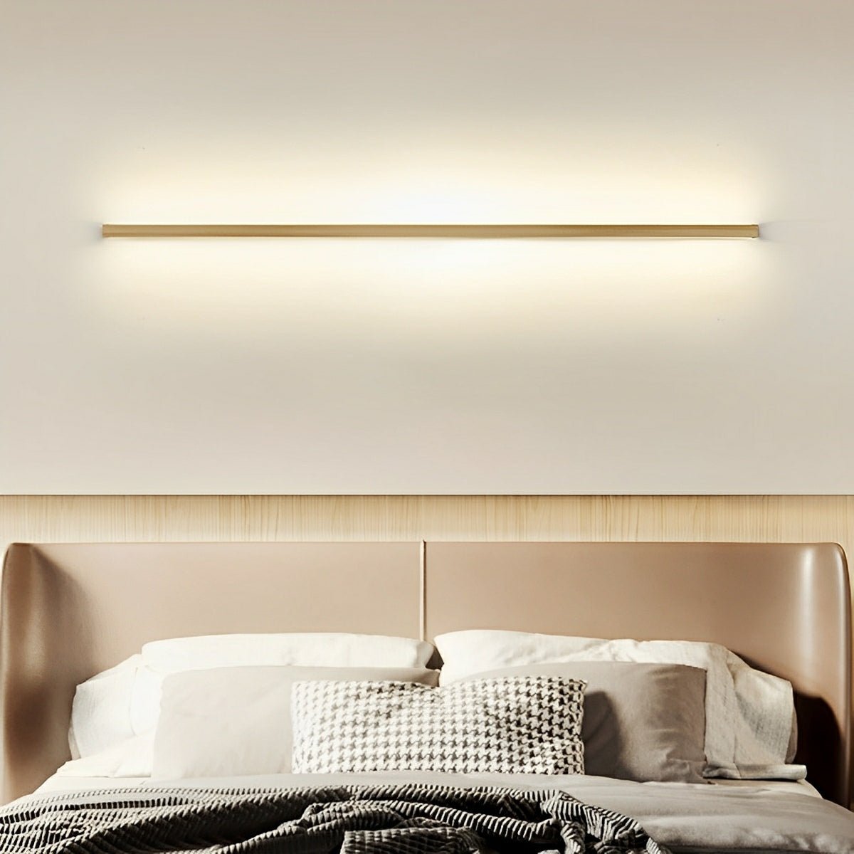Minimalist Linear Lighting Bar