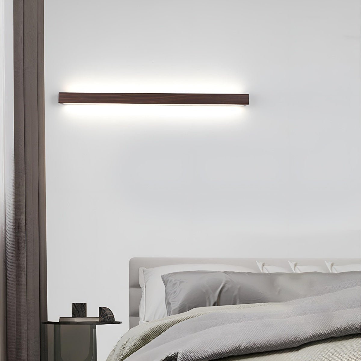 Minimalist Linear Lighting Bar