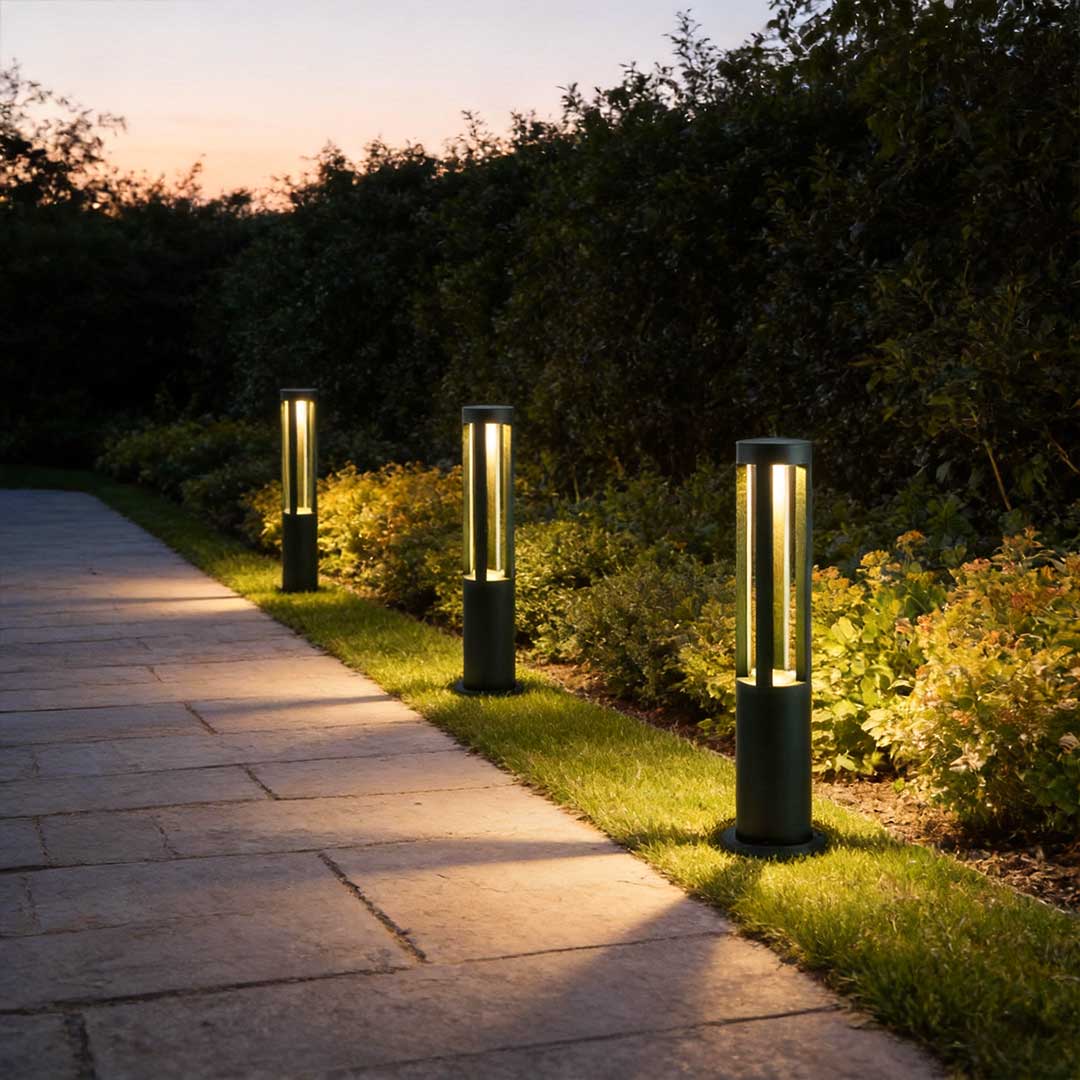 Halo Cutout Bollard Light