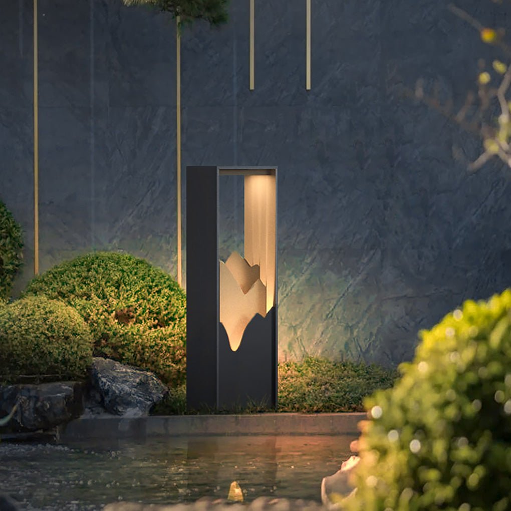 Contour Lawn Path Light