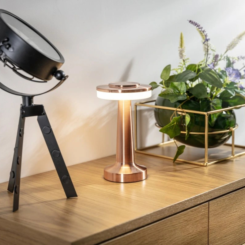 Classic Bar Table Lamp