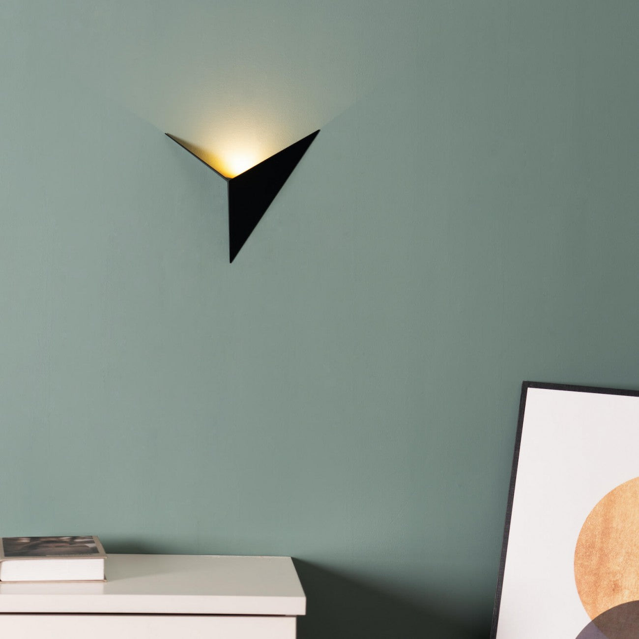 Vertex Wall Light